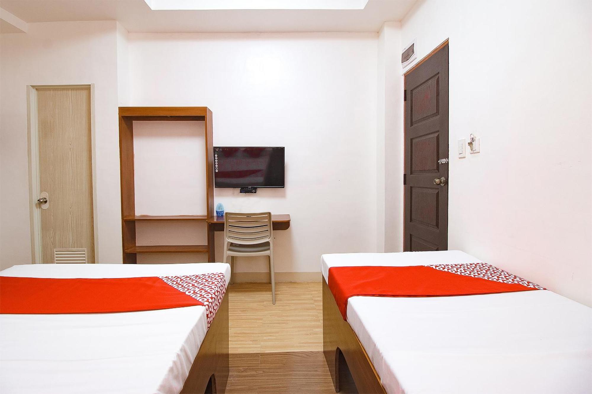 Oyo 685 K Fortune Apartelle Lapu-Lapu City Exteriér fotografie